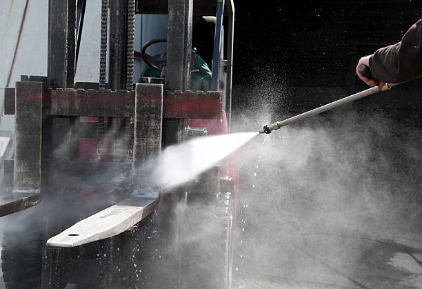 Best Parking Lot Cleaning in Louisville, MS
